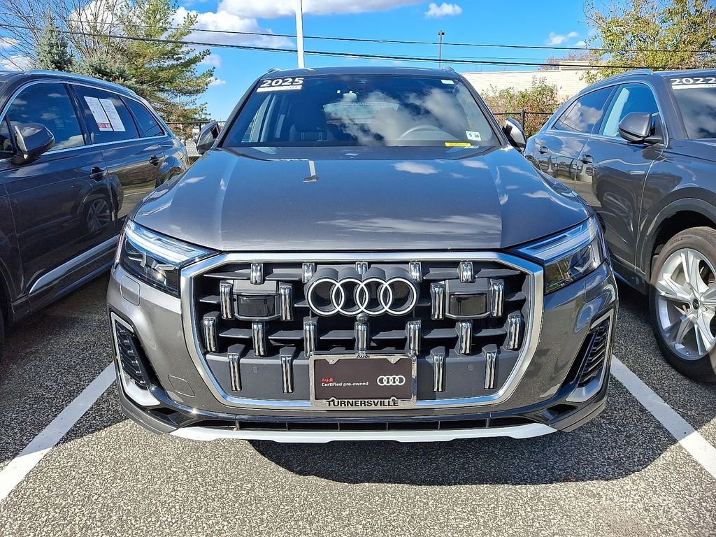 Used 2025 Audi Q7 55 Premium Plus SUV