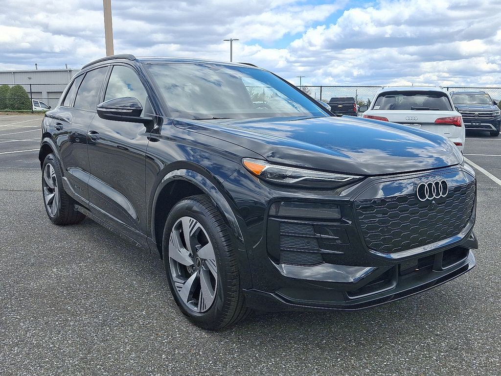 Used 2025 Audi Q6 e-tron quattro Premium with VIN WA114BGF5SA039012 for sale in Turnersville, NJ