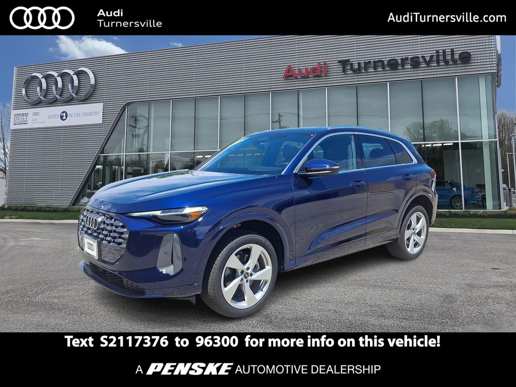 2025 Audi Q5 40 Premium Plus's photo