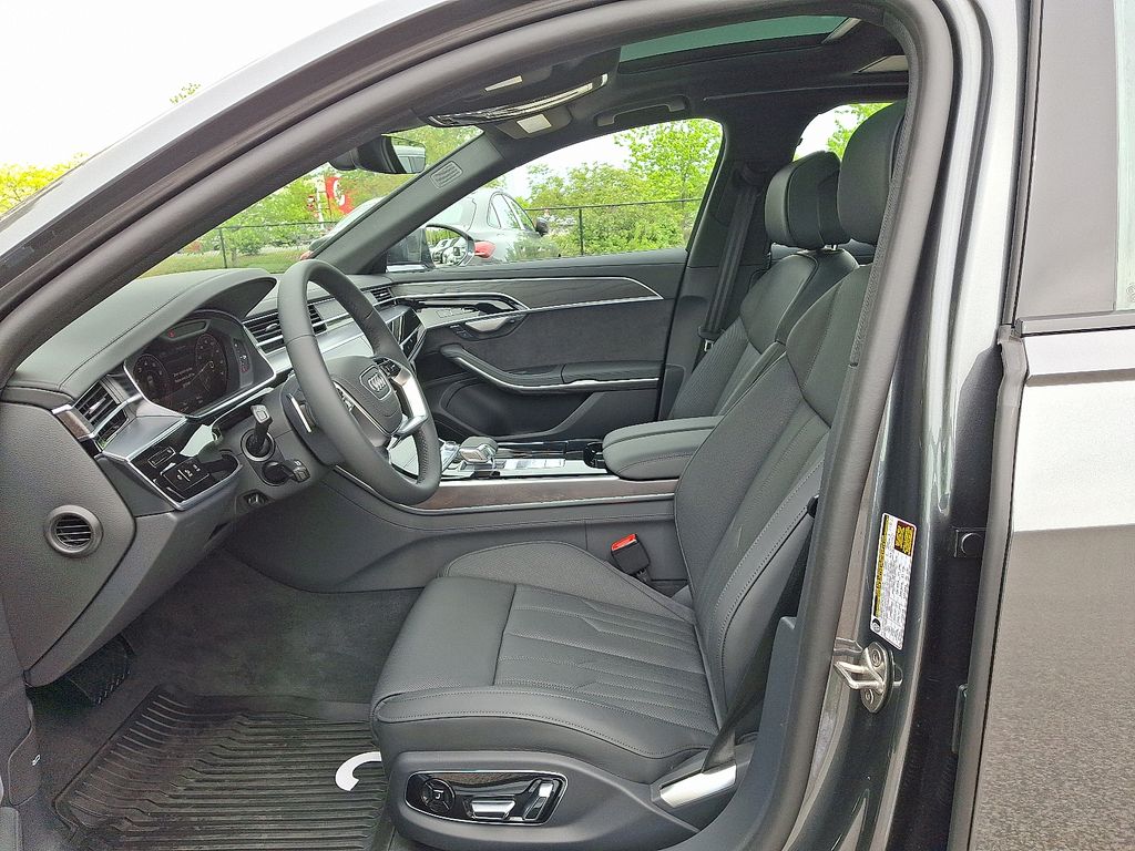 2026 Audi A8 Base - Photo 6