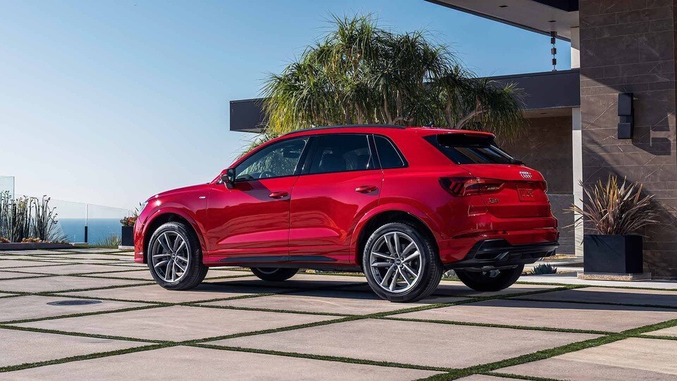 2024_Audi_Q3%20(1).jpg
