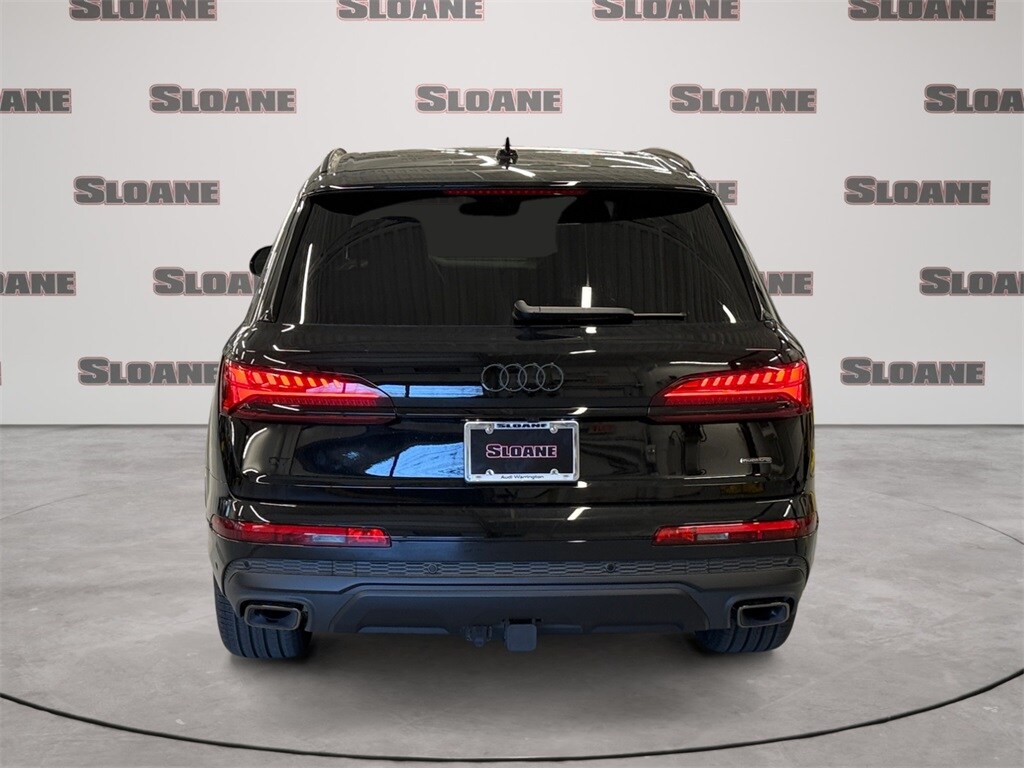 2025 Audi Q7 55 Premium Plus photo 4