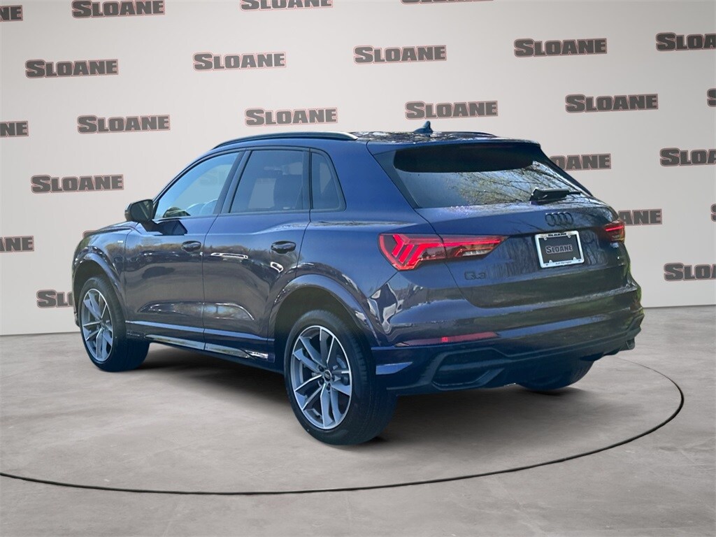 2025 Audi Q3 S line Premium photo 3