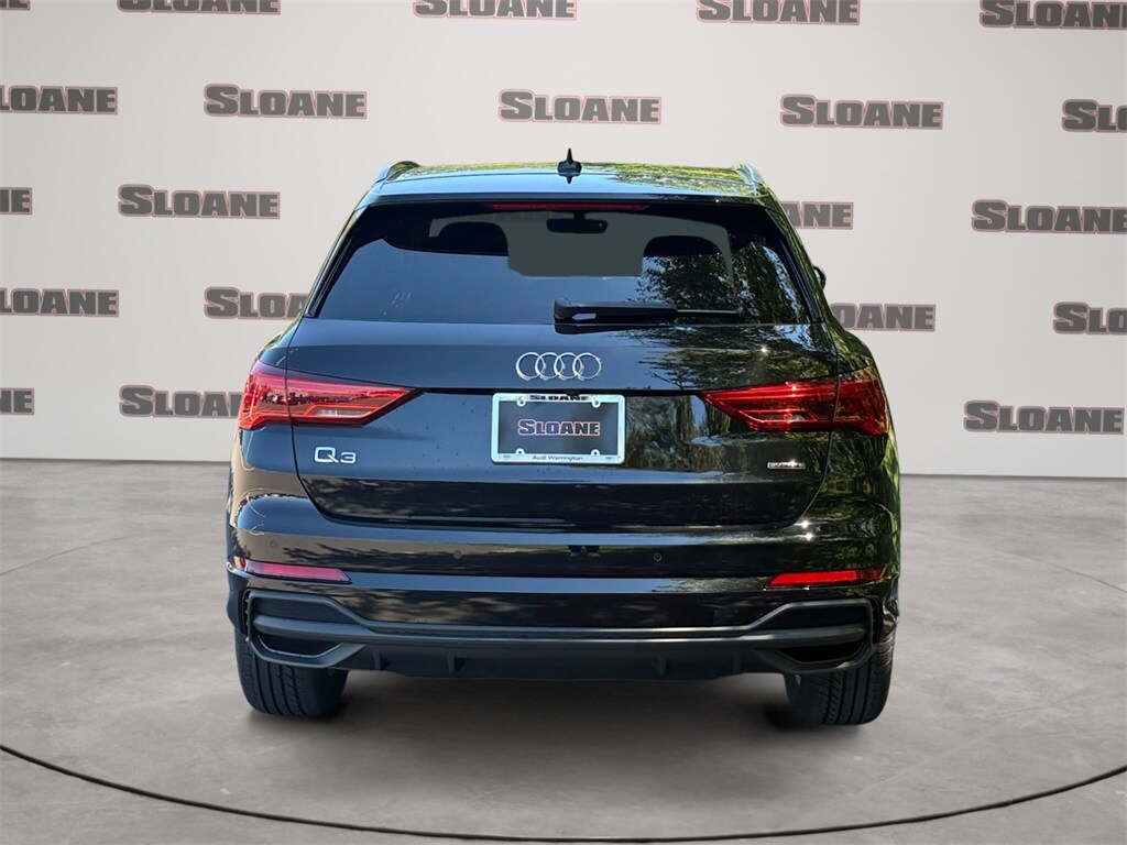 2025 Audi Q3 S line Premium Plus photo 4