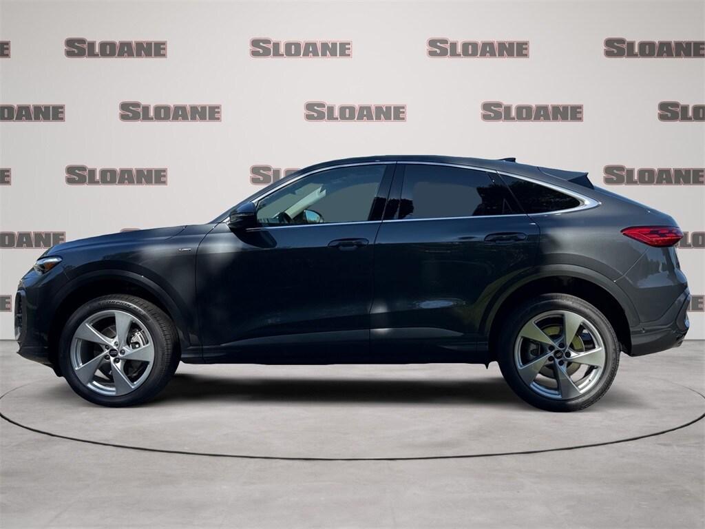 2025 Audi Q5 2.0T Premium Plus photo 2