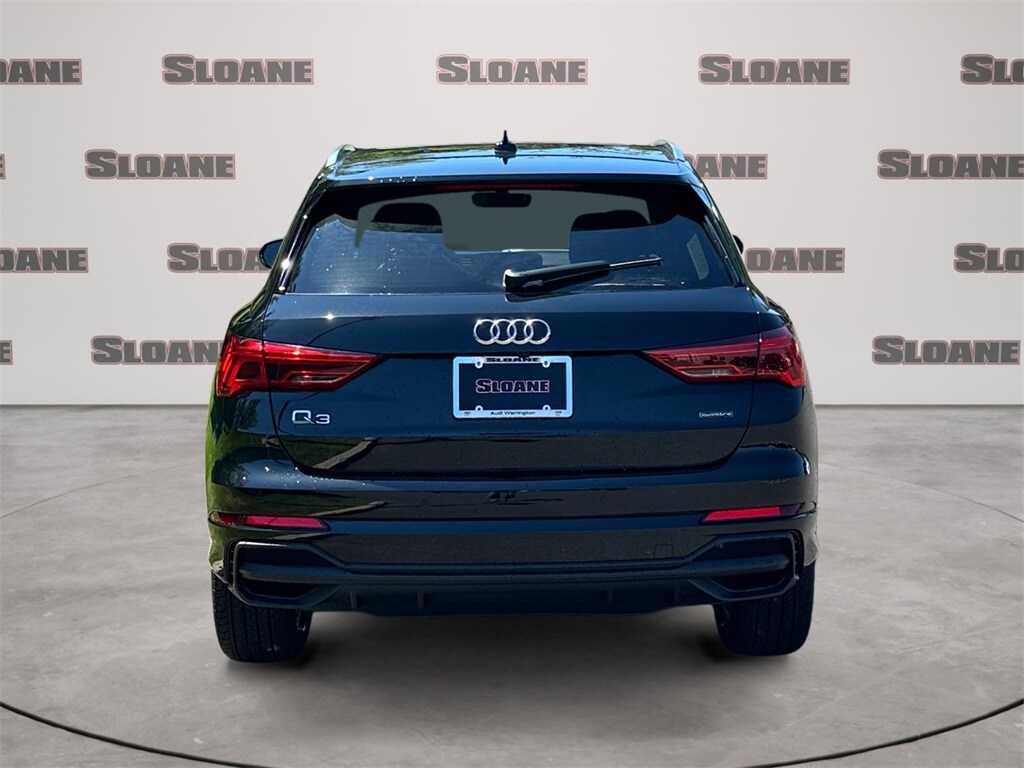 2025 Audi Q3 S line Premium Plus photo 4