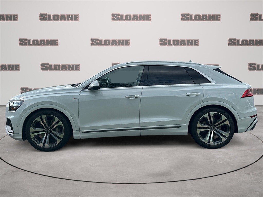 2021 Audi Q8 55 Prestige photo 2
