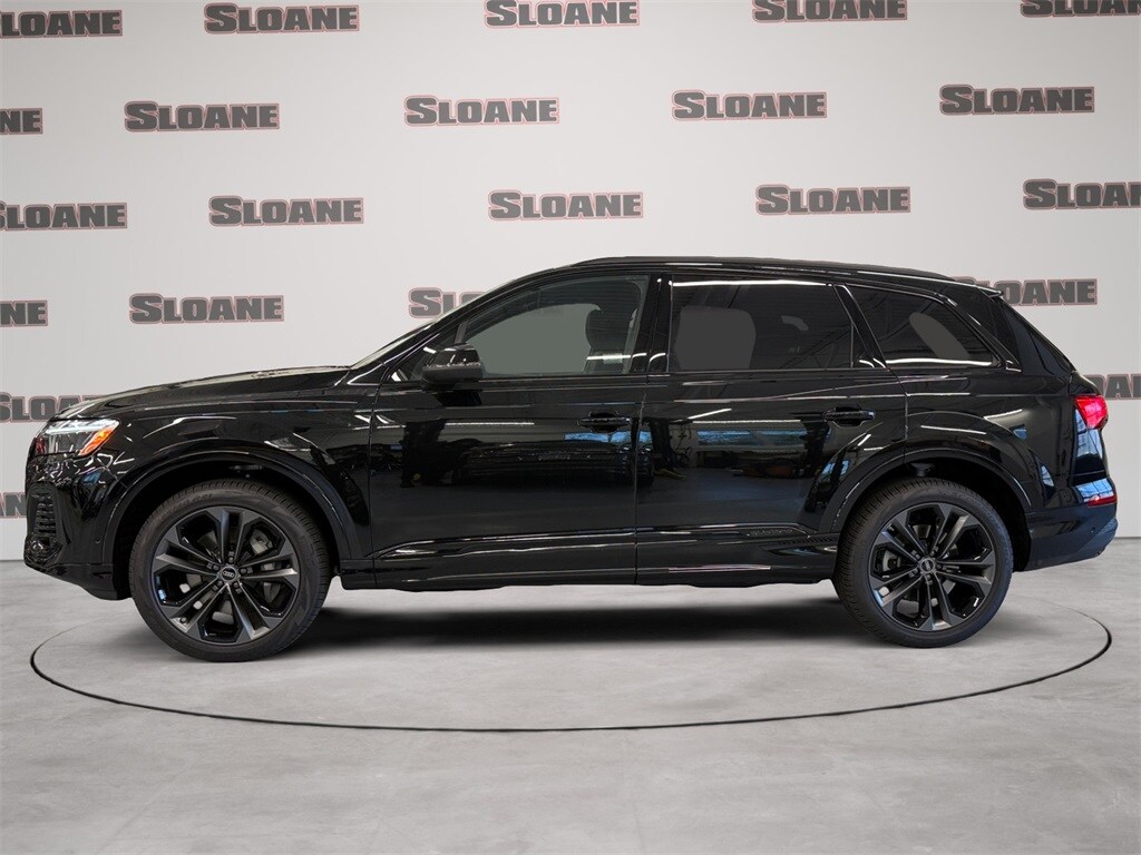 2025 Audi Q7 55 Premium Plus photo 2