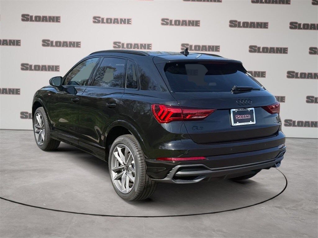 2025 Audi Q3 S line Premium photo 3