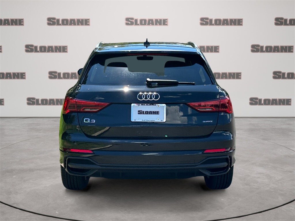 2025 Audi Q3 45 TFSI S line Premium Plus photo 4