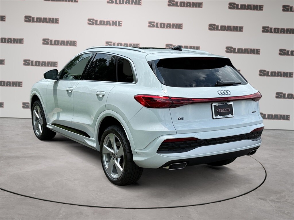2025 Audi Q5 2.0T Premium Plus photo 3