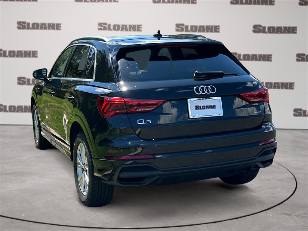 2025 Audi Q3 45 TFSI S line Premium Plus photo 3