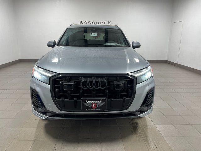 2025 Audi Q7 55 Premium Plus photo 2