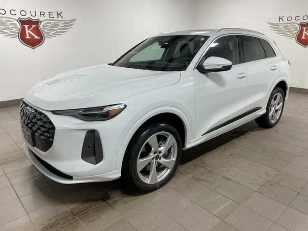 New 2025 Audi Q5 2.0T Premium SUV