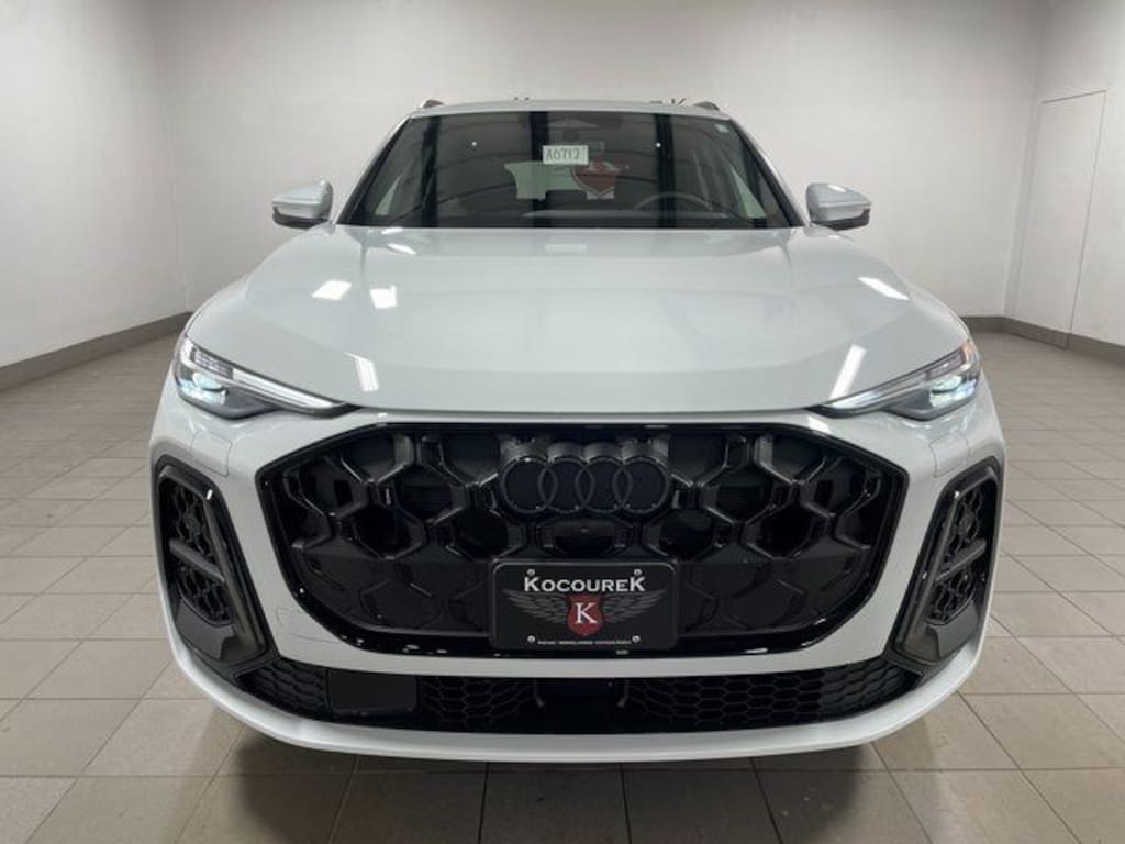 New 2026 Audi Q5 2.0T Premium SUV