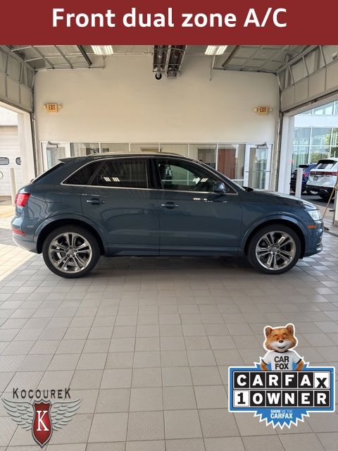 2016 Audi Q3 Premium Plus photo 3