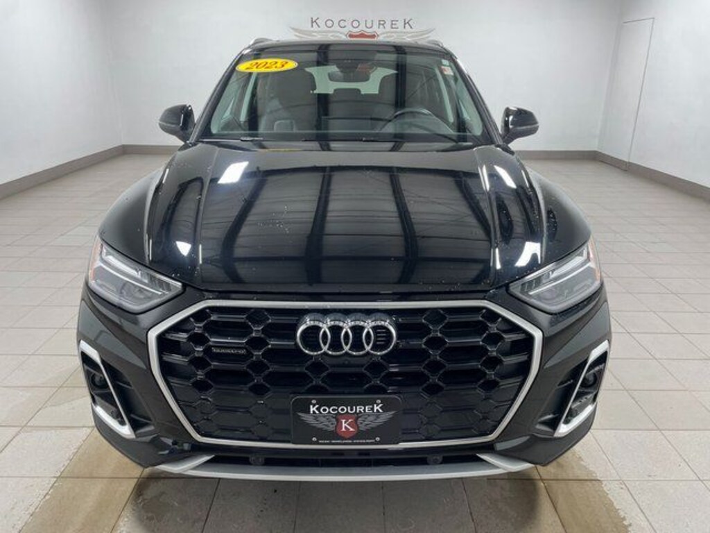 Used 2023 Audi Q5 45 S line Premium SUV