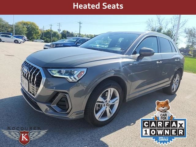 2022 Audi Q3 45 TFSI S line Premium photo 4