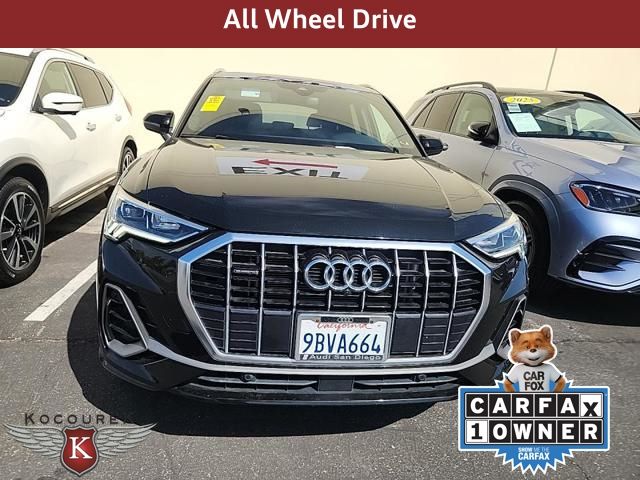 2022 Audi Q3 45 TFSI S line Premium photo 2
