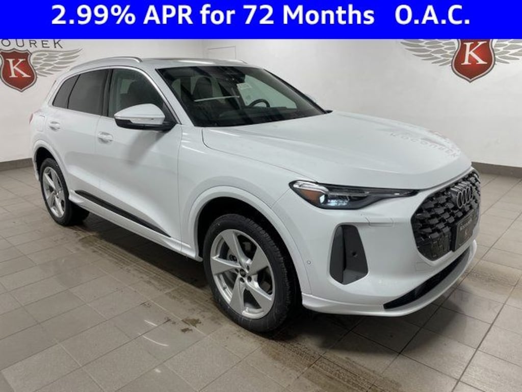 New 2025 Audi Q5 2.0T Premium SUV