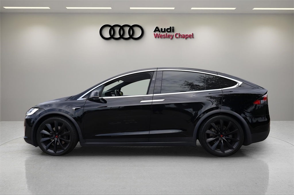 Used 2018 Tesla Model X 100D with VIN 5YJXCAE22JF140608 for sale in Wesley Chapel, FL