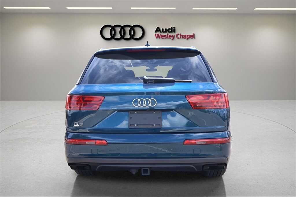 2019 Audi Q7 55 Prestige photo 3
