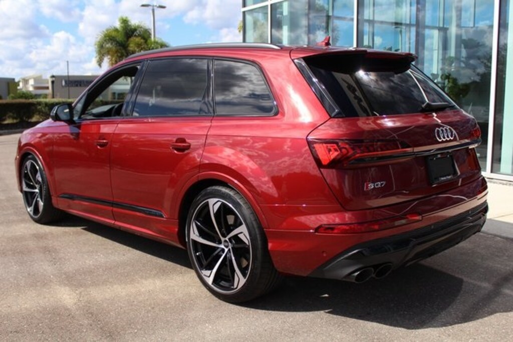 VDP New 2024 Audi SQ7 For Sale Wesley Chapel FL Tampa RD003003