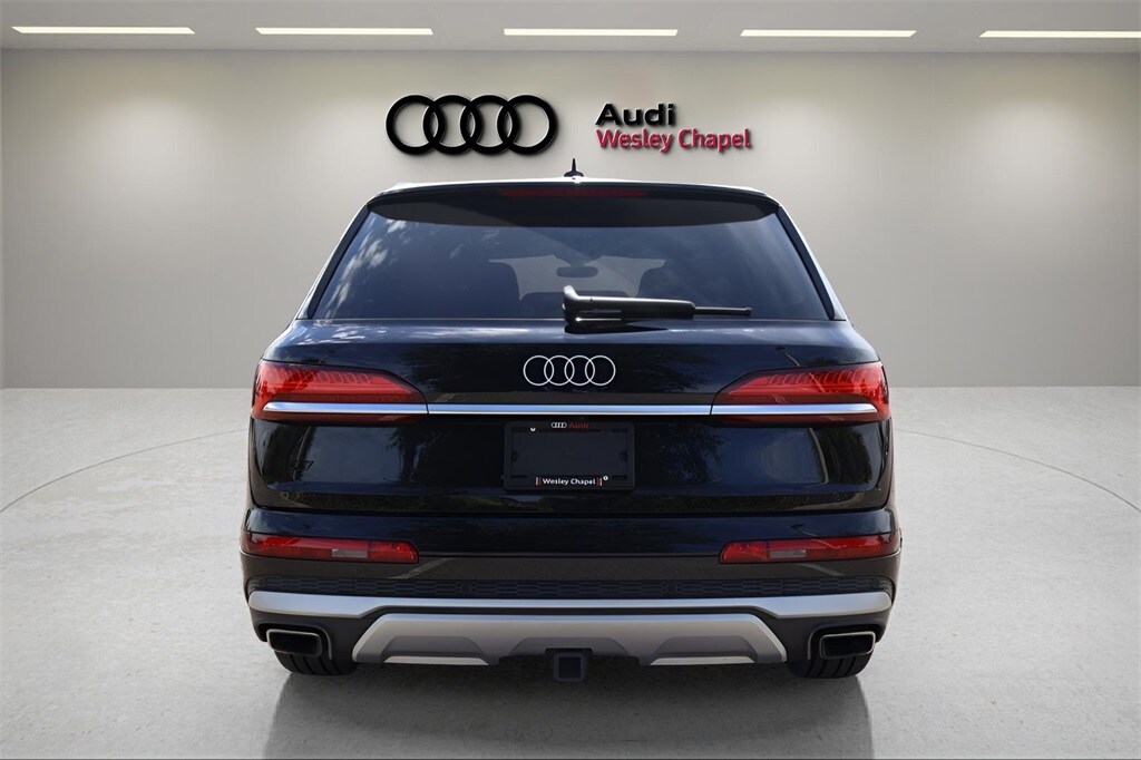 2025 Audi Q7 55 Premium Plus photo 4