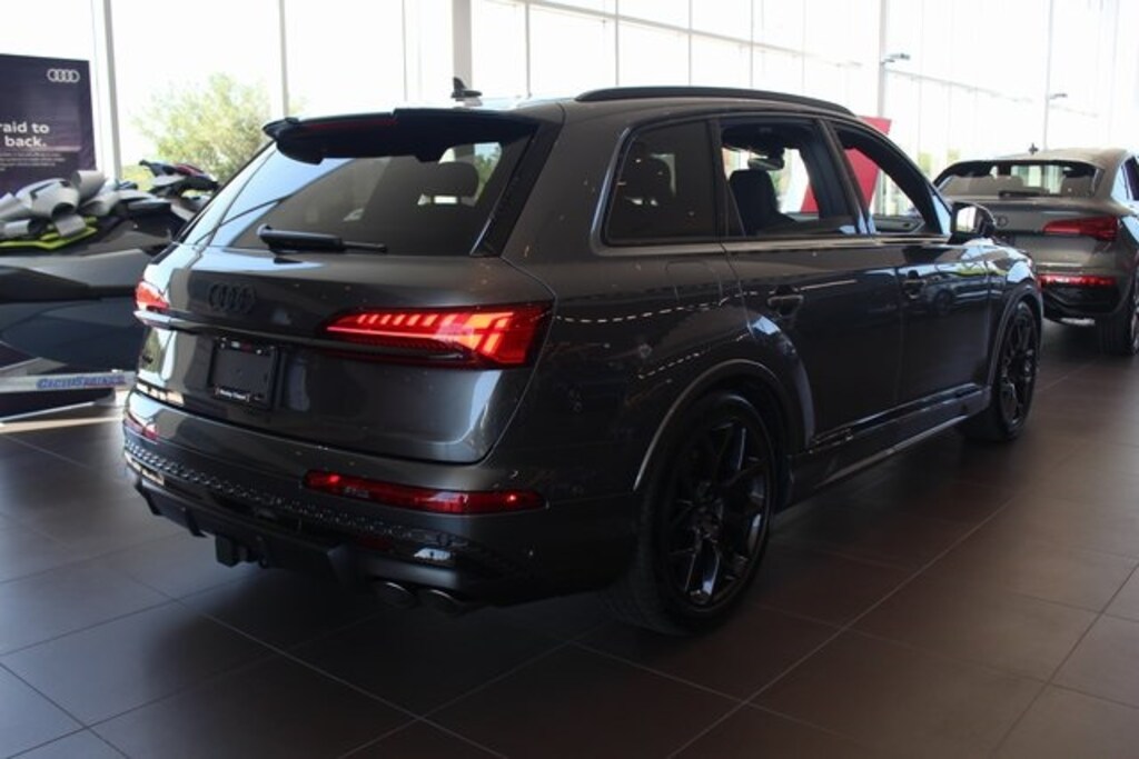 VDP New 2025 Audi SQ7 For Sale Wesley Chapel FL Tampa SD001895