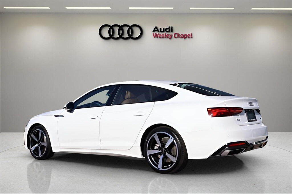 2025 Audi A5 45 S line Premium Plus Quattro photo 3
