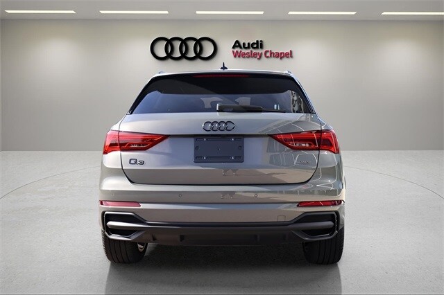 2025 Audi Q3 Premium S line photo 4