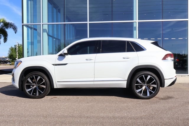 Used 2024 Volkswagen Atlas Cross Sport SEL Premium R-LINE with VIN 1V2FE2CA9RC206360 for sale in Wesley Chapel, FL