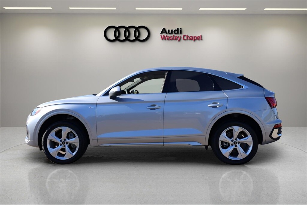 2025 Audi Q5 45 S line Premium Plus photo 2
