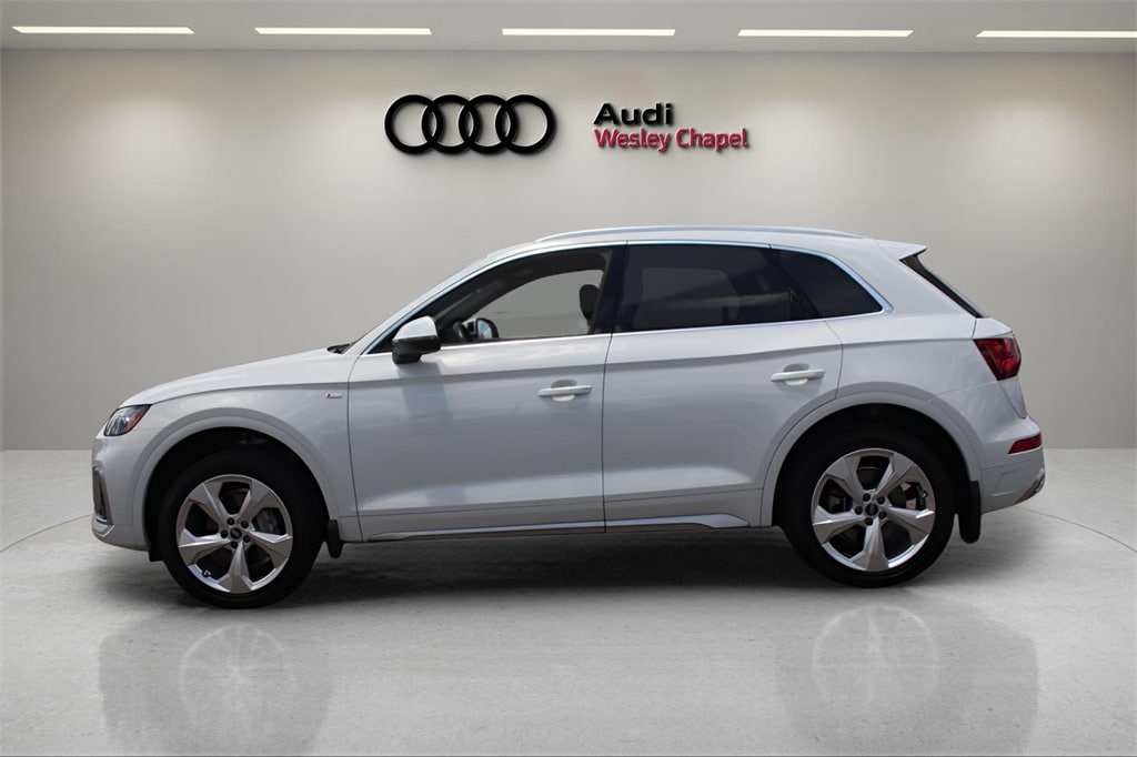 Used 2022 Audi Q5 Premium Plus with VIN WA1EAAFY7N2025568 for sale in Wesley Chapel, FL