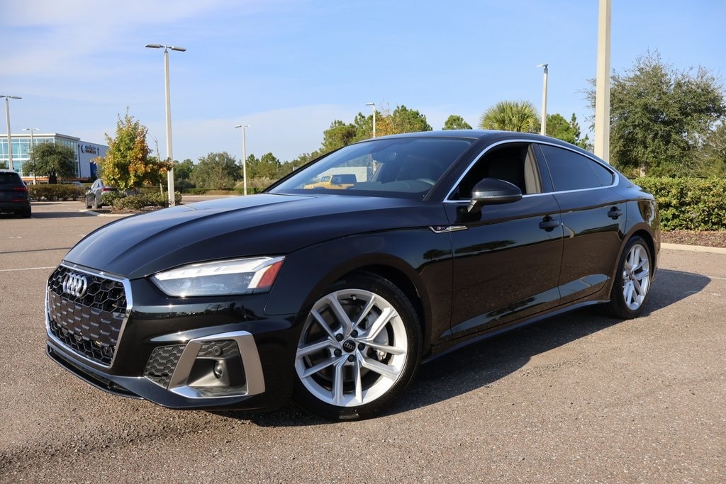 2023 Audi A5 Sportback Premium's photo