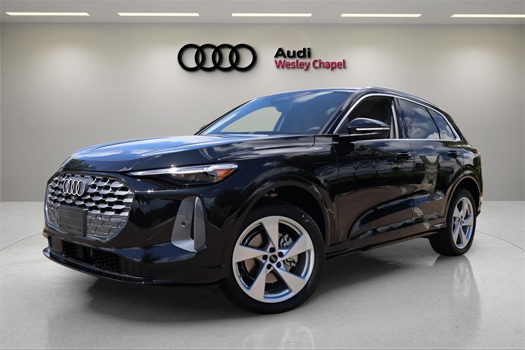 2025 Audi New Q5 Premium Plus's photo