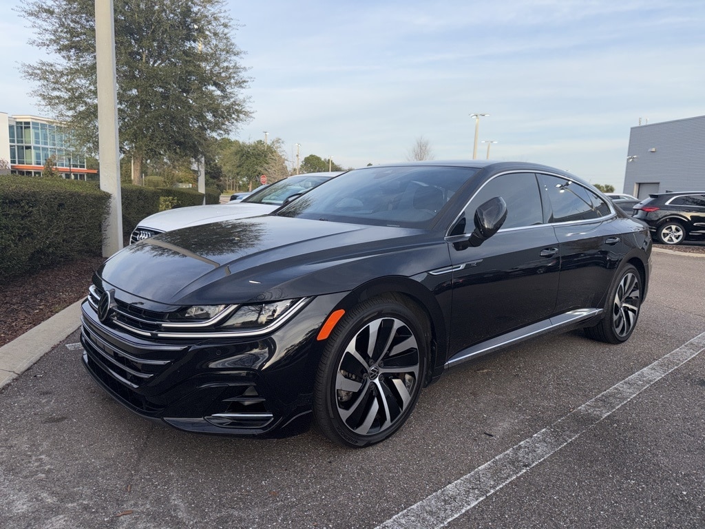 2021 Volkswagen Arteon SEL R-Line's photo