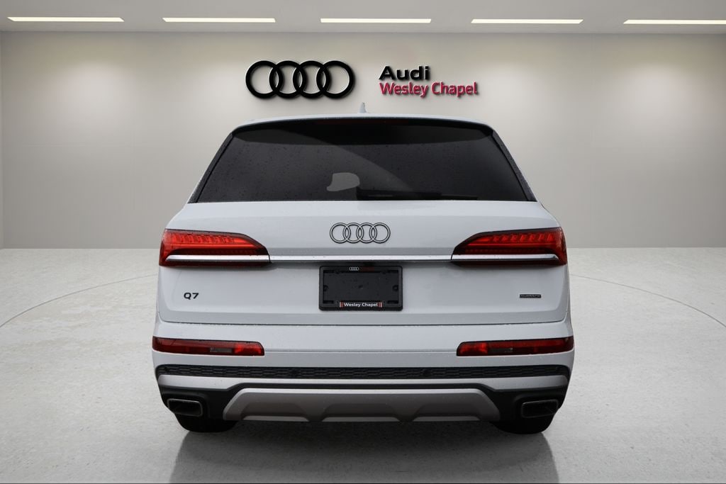New 2026 Audi Q7 45 Premium Plus SUV