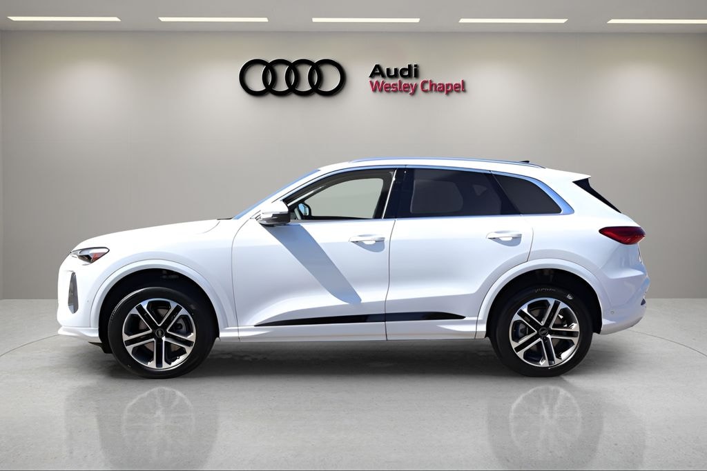 New 2026 Audi Q5 2.0T Premium Plus SUV
