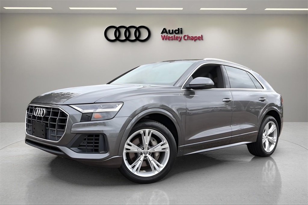 2019 Audi Q8 Premium