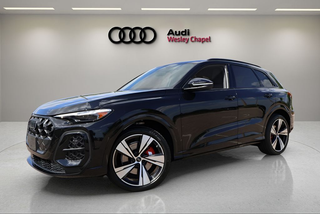 2026 Audi SQ5 Premium Plus quattro's photo