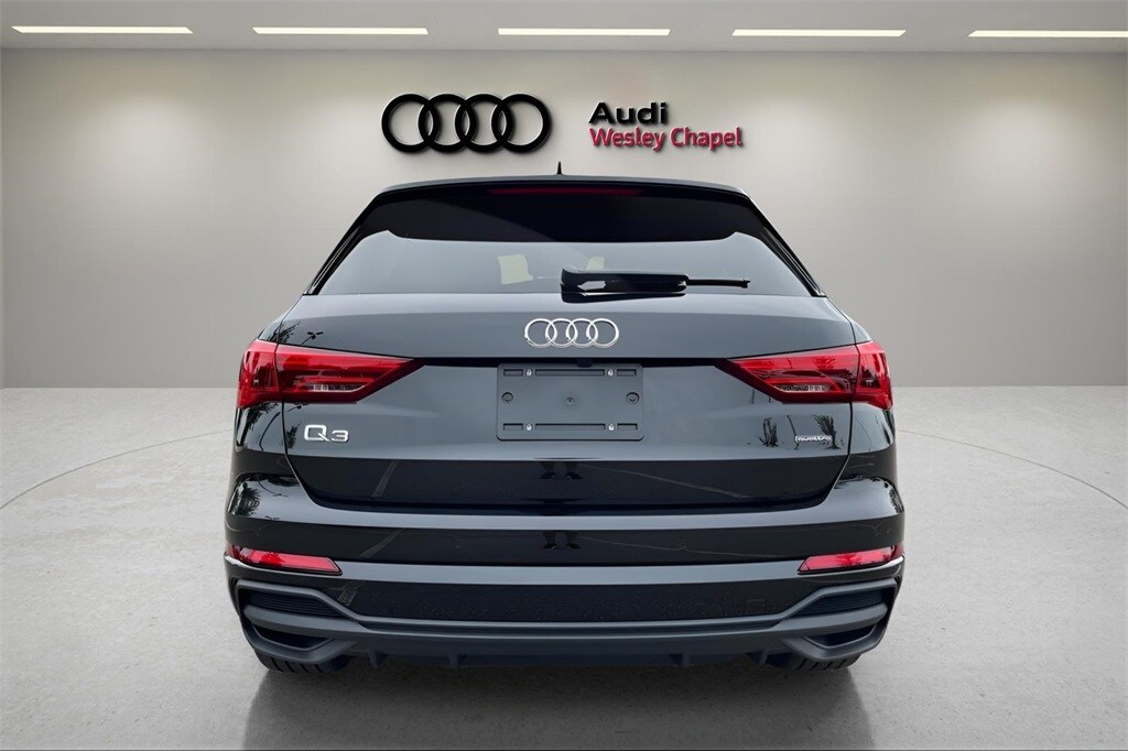 2025 Audi Q3 Premium S line photo 3