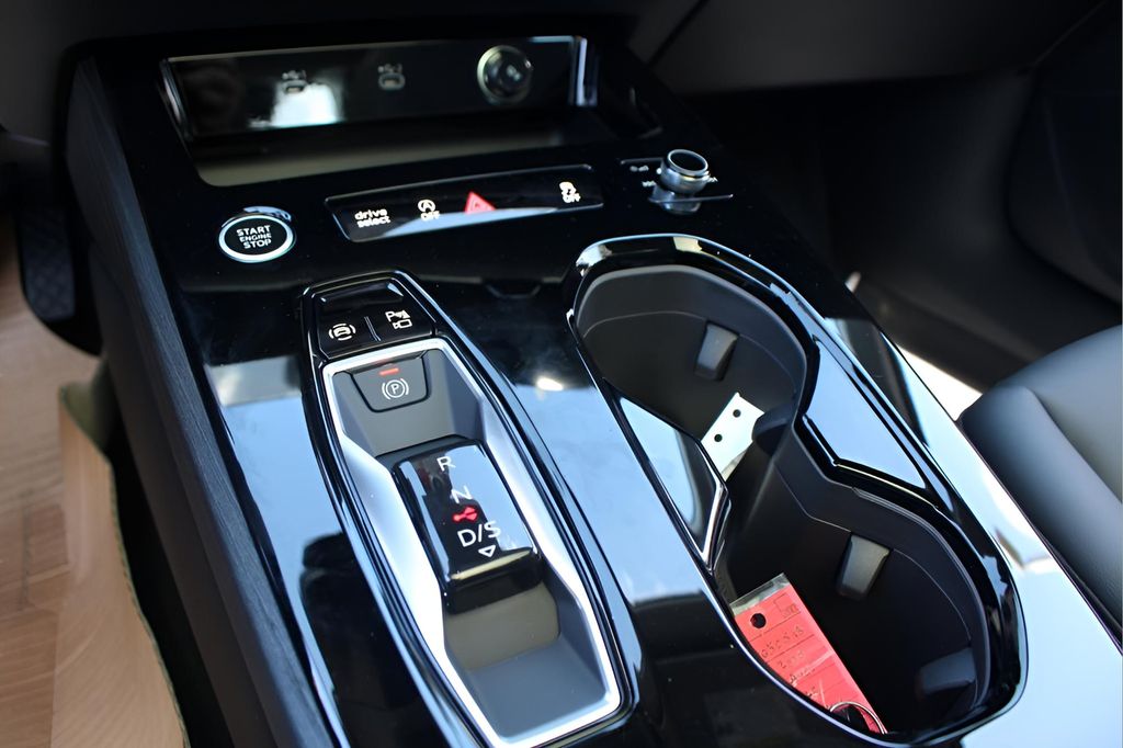 2025 Audi A5 Premium - Photo 23