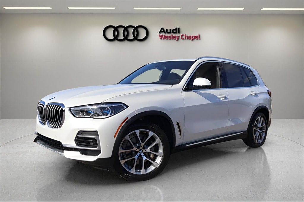 2023 BMW X5 40i's photo