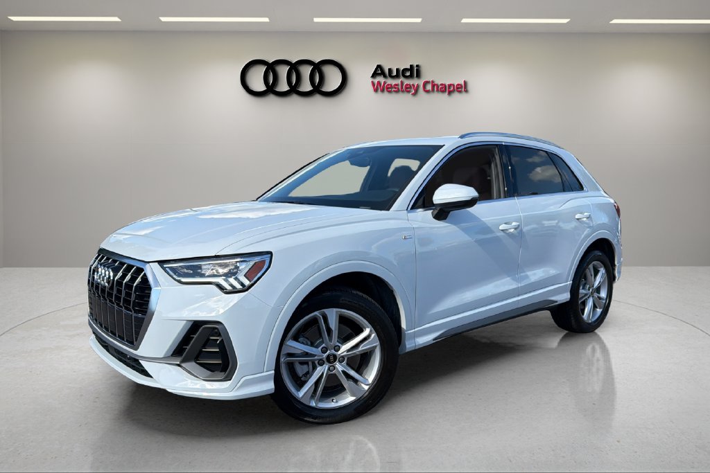 2022 Audi Q3