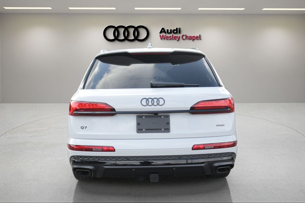 New 2026 Audi Q7 55 Premium SUV