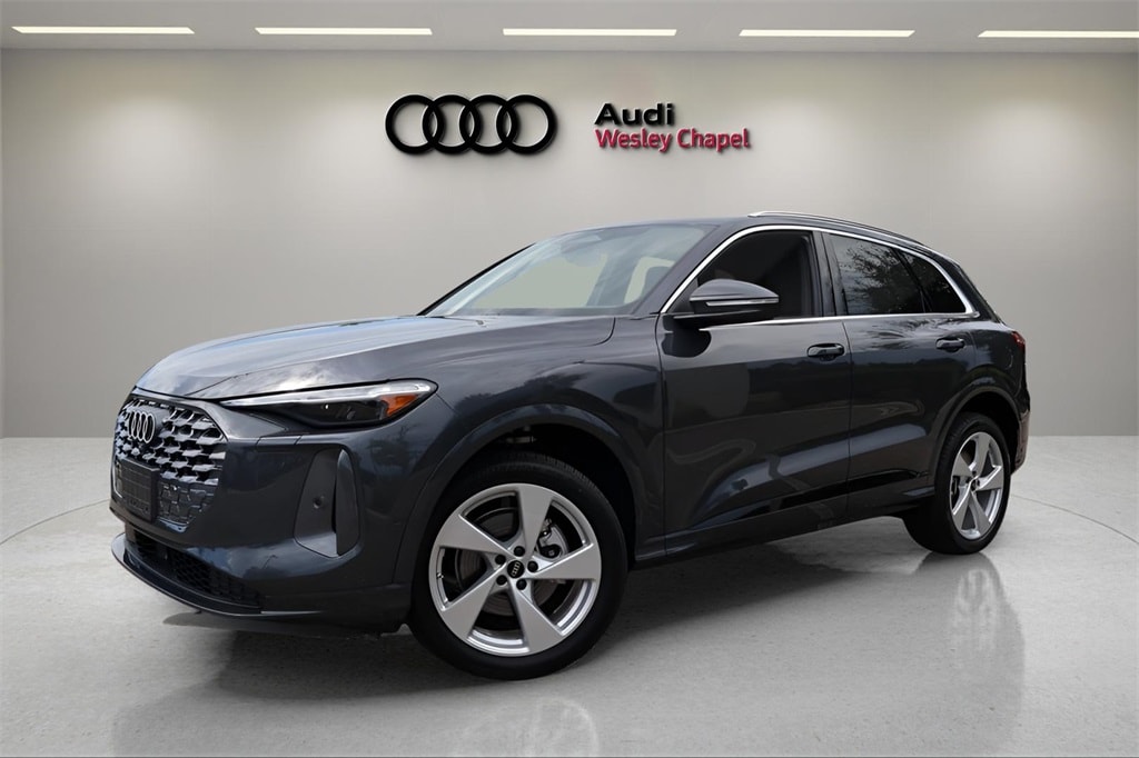 2025 Audi New Q5 Premium Plus's photo