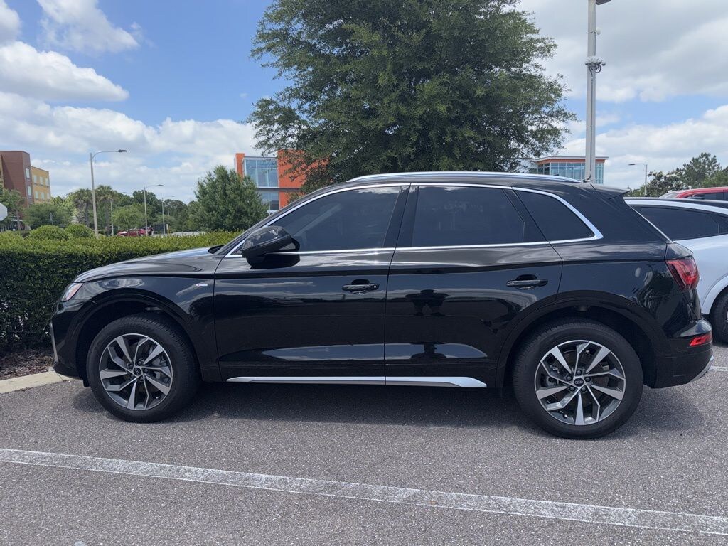 Used 2024 Volkswagen Atlas 2.0T SE w/Technology SUV