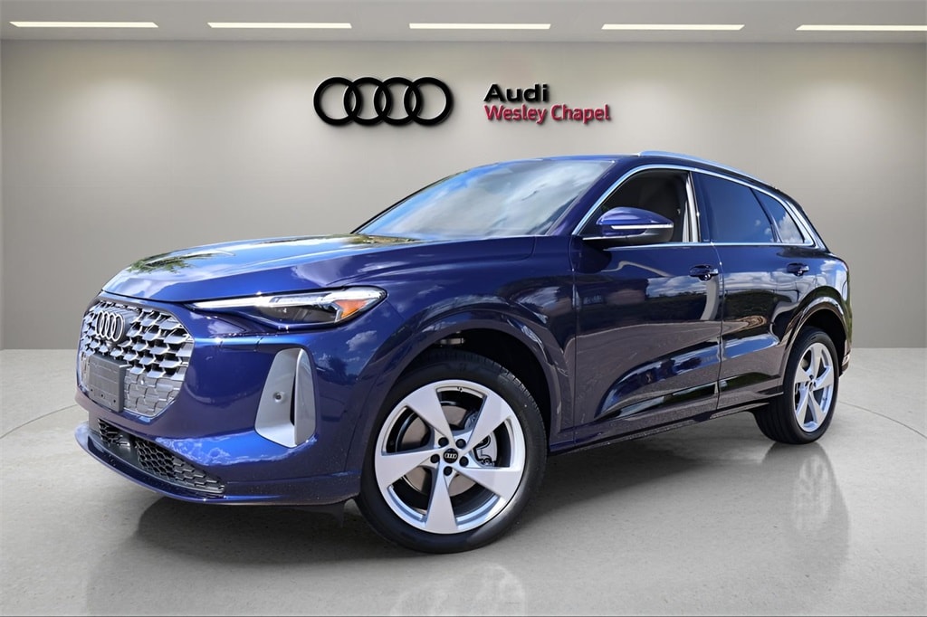 2025 Audi New Q5 Premium Plus's photo