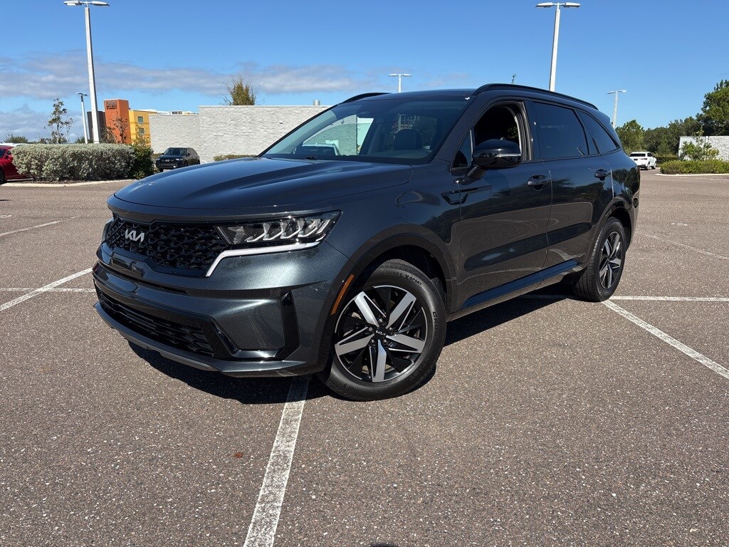 Used 2022 Kia Sorento S SUV